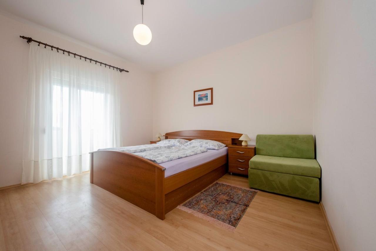Apartments By The Sea Supetarska Draga - Donja, Rab - 11769 Exterior foto