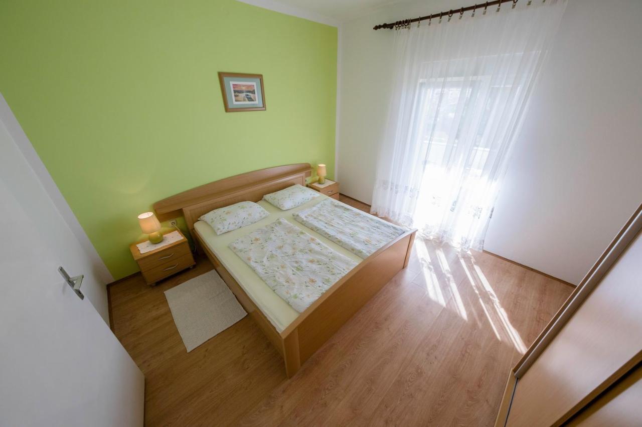 Apartments By The Sea Supetarska Draga - Donja, Rab - 11769 Exterior foto
