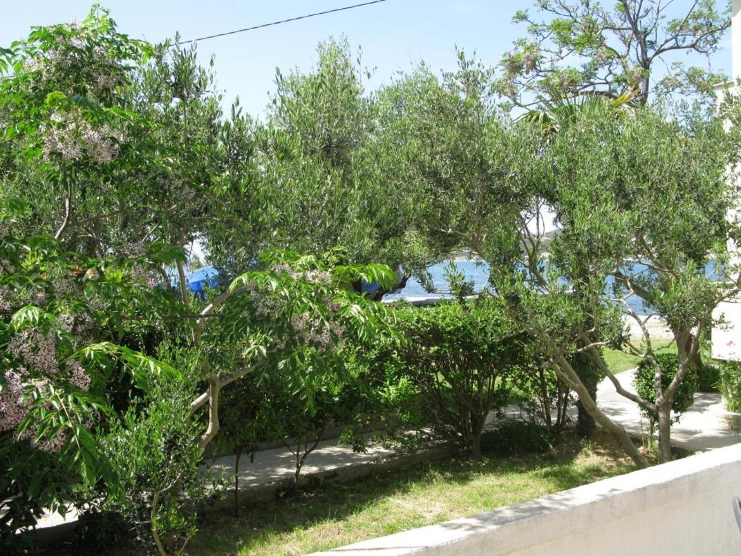 Apartments By The Sea Supetarska Draga - Donja, Rab - 11769 Exterior foto